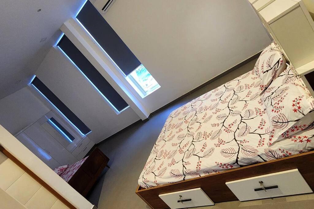 הוילה טריואנדרום The Urban Getaway מראה חיצוני תמונה